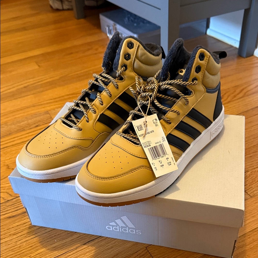 Adidas Men's Mustard and Black Sneakers